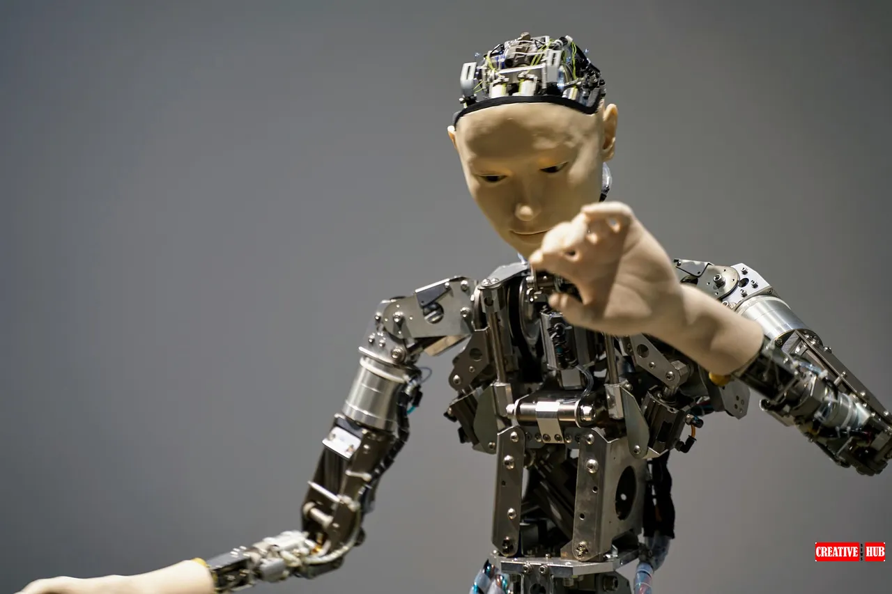 How Artificial Intelligence is Reshaping Social Media Dynamics